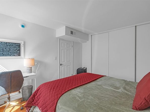 18645 Hatteras Street 230, Tarzana CA 91356