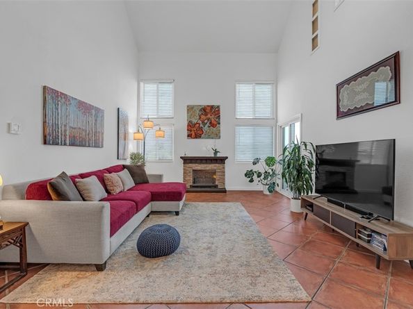 18645 Hatteras Street 230, Tarzana CA 91356