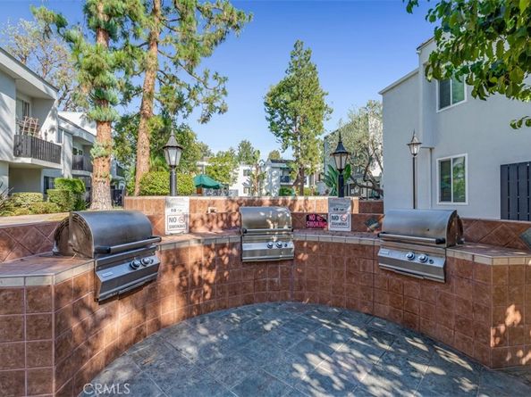 18645 Hatteras Street 230, Tarzana CA 91356