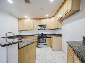 1515 Grismer Avenue 302, Burbank CA 91504