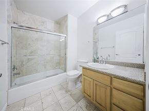 1515 Grismer Avenue 302, Burbank CA 91504