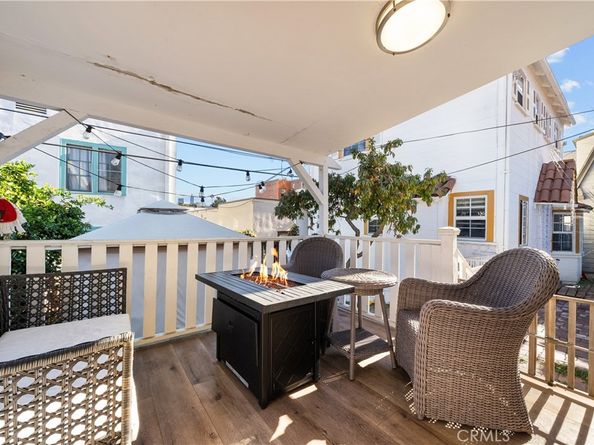 352 S Benton Way, Los Angeles CA 90057
