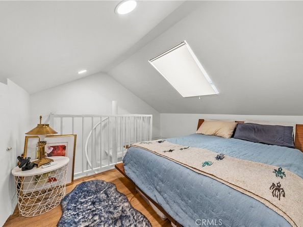 352 S Benton Way, Los Angeles CA 90057
