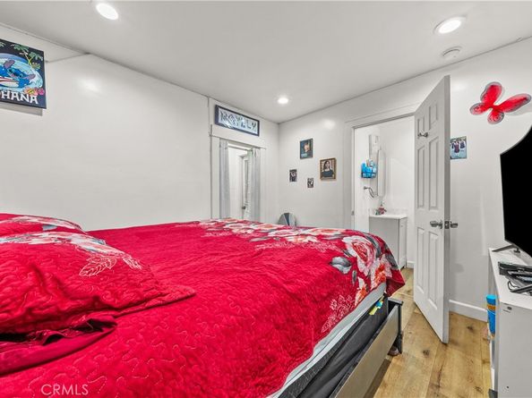 352 S Benton Way, Los Angeles CA 90057