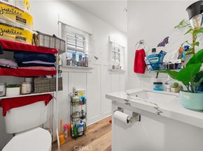 352 S Benton Way, Los Angeles CA 90057