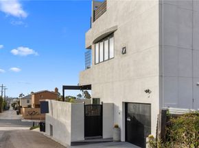 4687 Del Monte Avenue, San Diego CA 92107