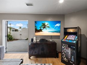 4687 Del Monte Avenue, San Diego CA 92107