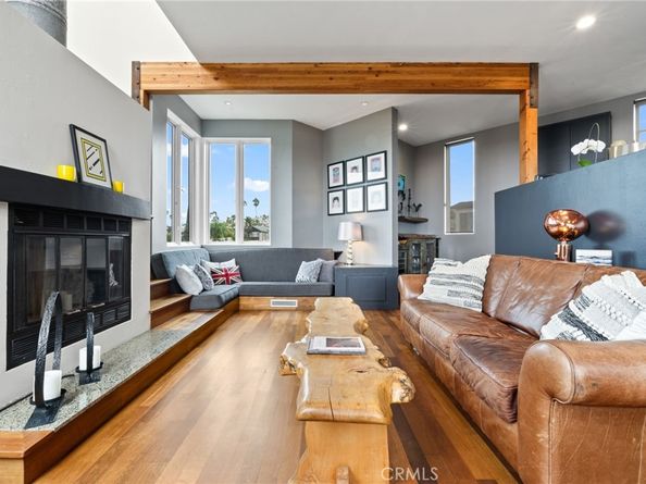 4687 Del Monte Avenue, San Diego CA 92107