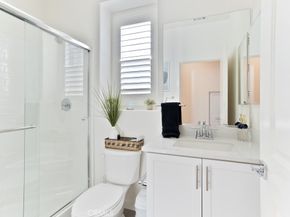 16040 Jamie Lane 9, Fontana CA 92336