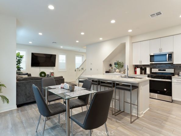 16040 Jamie Lane 9, Fontana CA 92336