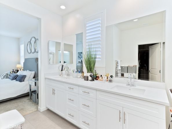 16040 Jamie Lane 9, Fontana CA 92336