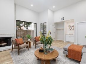 17150 Burbank Boulevard 25, Encino CA 91316