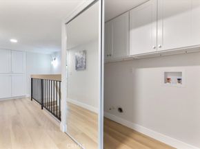 17150 Burbank Boulevard 25, Encino CA 91316