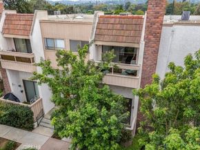 17150 Burbank Boulevard 25, Encino CA 91316