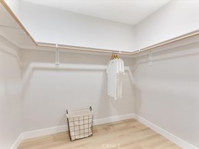 17150 Burbank Boulevard 25, Encino CA 91316