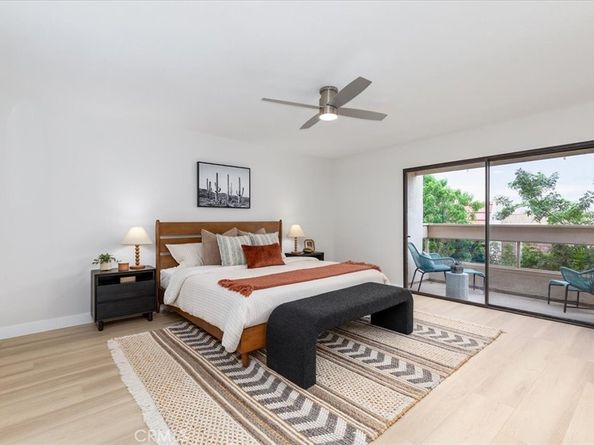 17150 Burbank Boulevard 25, Encino CA 91316