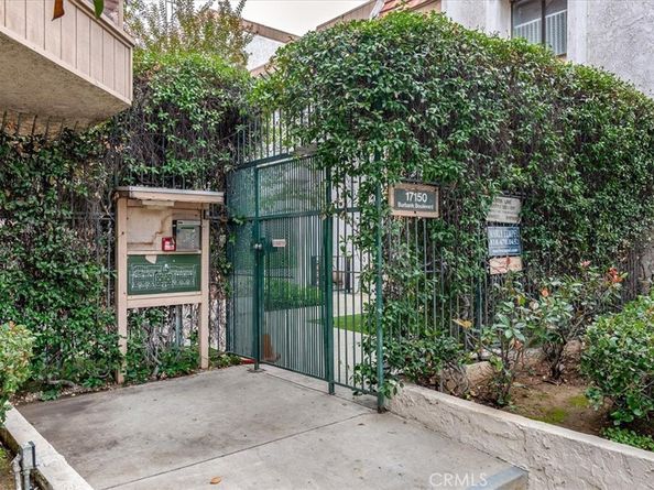 17150 Burbank Boulevard 25, Encino CA 91316