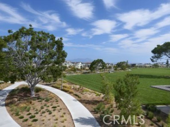201 Briar Moon, Irvine CA 92618