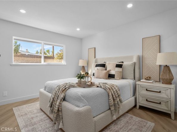 17381 Meer, Huntington Beach CA 92647