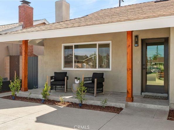 17381 Meer, Huntington Beach CA 92647