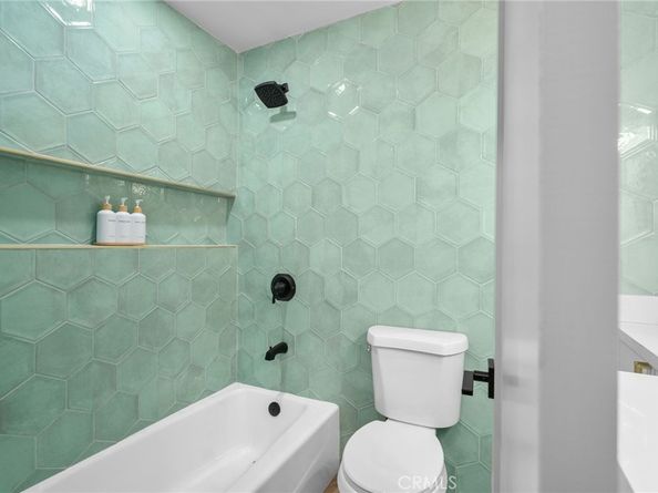 17381 Meer, Huntington Beach CA 92647