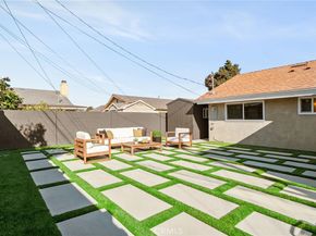 17381 Meer, Huntington Beach CA 92647