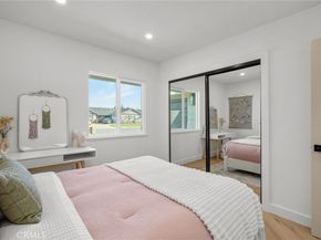 17381 Meer, Huntington Beach CA 92647