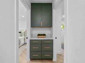 17381 Meer, Huntington Beach CA 92647