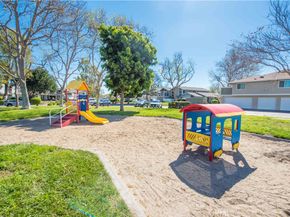 811 Pillar Point Way, Oceanside CA 92058