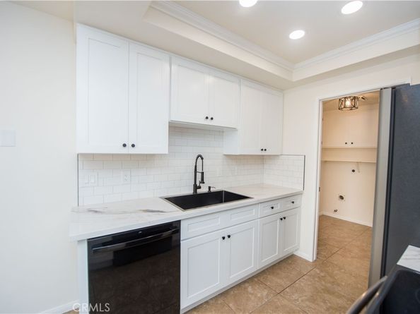 811 Pillar Point Way, Oceanside CA 92058