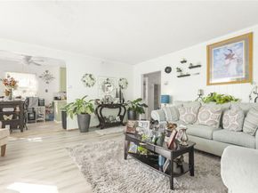 553 W 109th, Los Angeles CA 90044