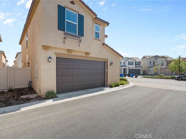 1634 Crepe Myrtle Place, Upland CA 91784