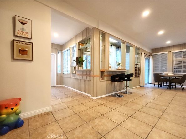 1150 W Santa Clara Avenue, Santa Ana CA 92706