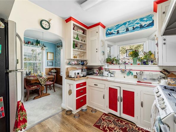 725 1/2 Wildrose Avenue, Monrovia CA 91016