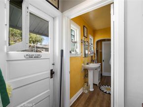 725 1/2 Wildrose Avenue, Monrovia CA 91016