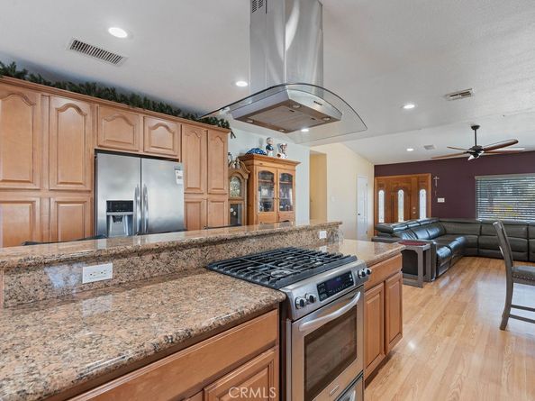 2223 W Mossberg Avenue, West Covina CA 91790