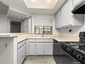 202 Evergreen Court, Azusa CA 91702