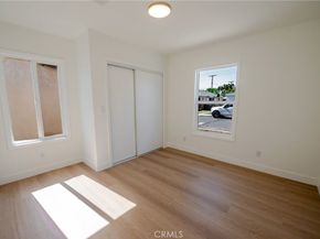 2391 Fashion Ave, Long Beach CA 90810