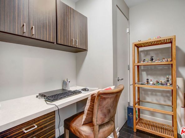 1050 N Gardner Street 2, West Hollywood CA 90046