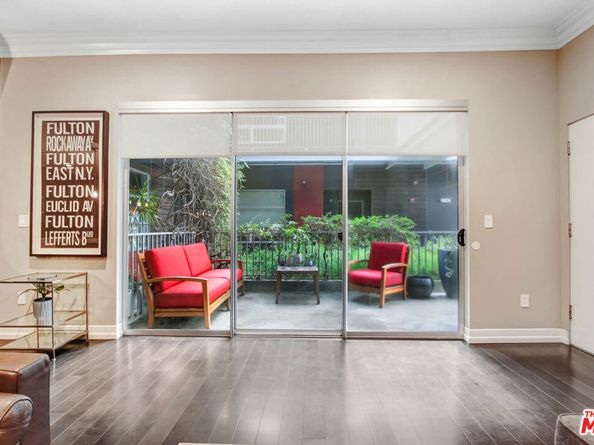 1050 N Gardner Street 2, West Hollywood CA 90046