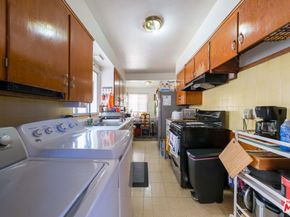 2426 W Avenue 33, Los Angeles CA 90065