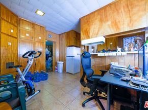 2426 W Avenue 33, Los Angeles CA 90065