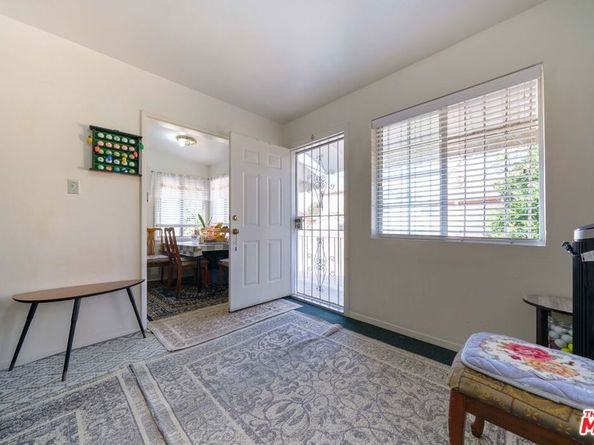 2426 W Avenue 33, Los Angeles CA 90065