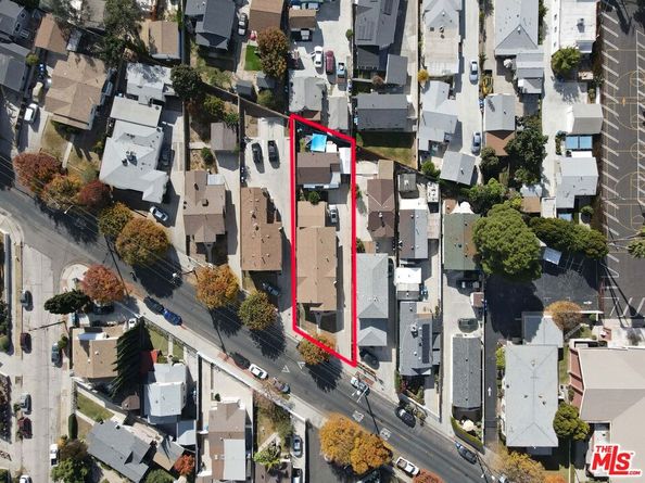 2426 W Avenue 33, Los Angeles CA 90065