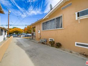 2426 W Avenue 33, Los Angeles CA 90065