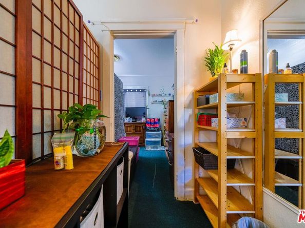 2426 W Avenue 33, Los Angeles CA 90065