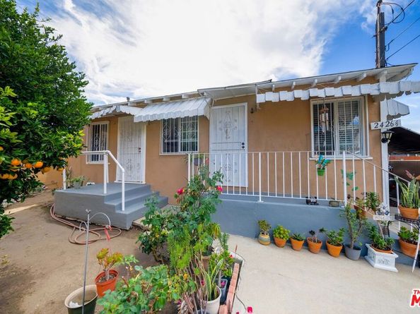 2426 W Avenue 33, Los Angeles CA 90065