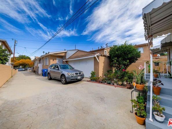 2426 W Avenue 33, Los Angeles CA 90065