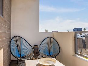 118 N Kings Road PH3, Los Angeles CA 90048