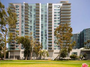 13700 Marina Pointe Drive 704, Marina Del Rey CA 90292